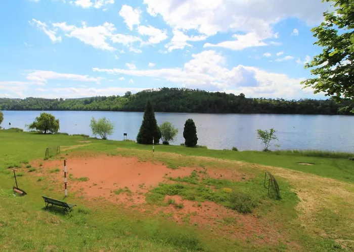 Apartman Zupanovice-3 By Interhome